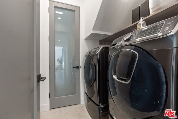 Interior, Recessed Lighting, Washer