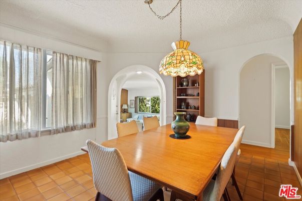 Dining room, Interior, Pendant Lights