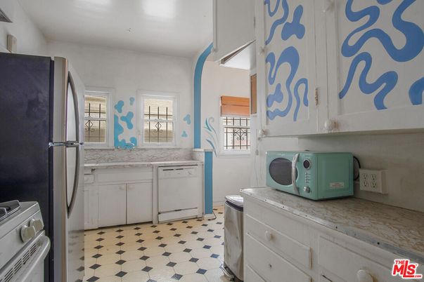 Interior, Kitchen