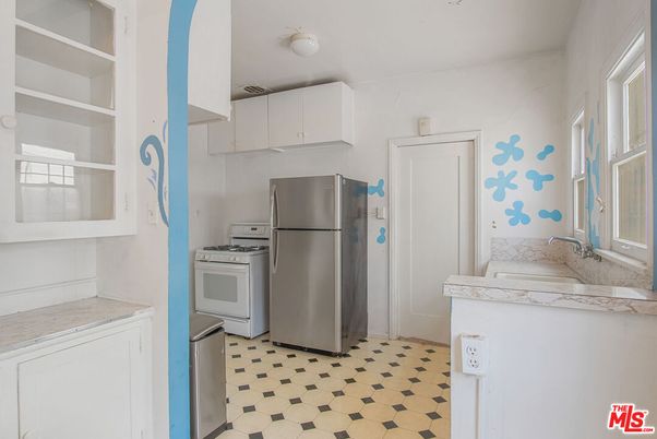 Interior, Kitchen