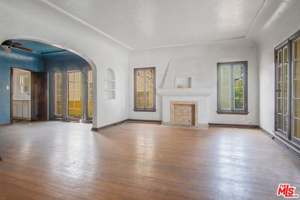 Empty room, Fireplace, Interior, Wood Texture Flooring