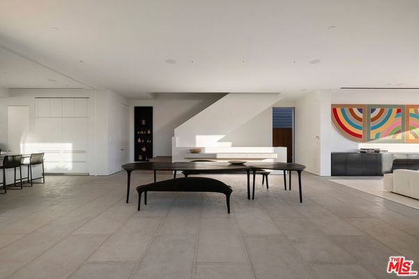 Dining room, Interior, Recessed Lighting