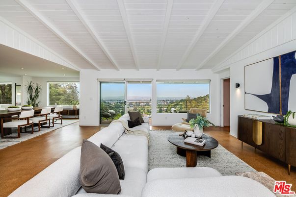 Dining room, Interior, Living room, Recessed Lighting, Wood Texture Flooring