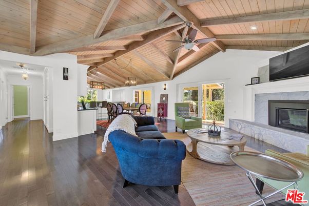 Dining room, Fireplace, Interior, Living room, Pendant Lights, Wooden Beams, Wooden Ceilings, Wood Texture Flooring