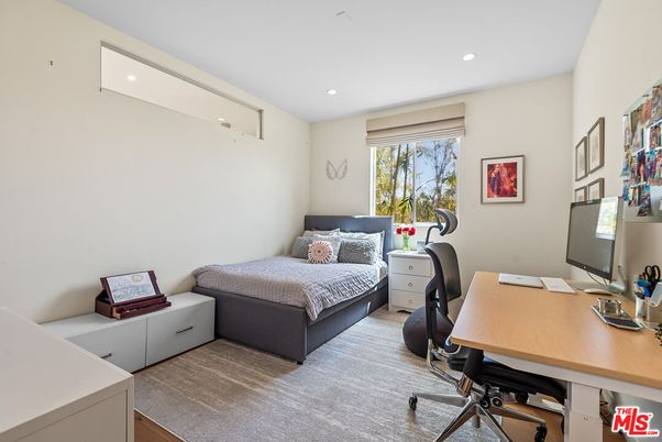 Bedroom, Home Office, Interior, Recessed Lighting, Wood Texture Flooring