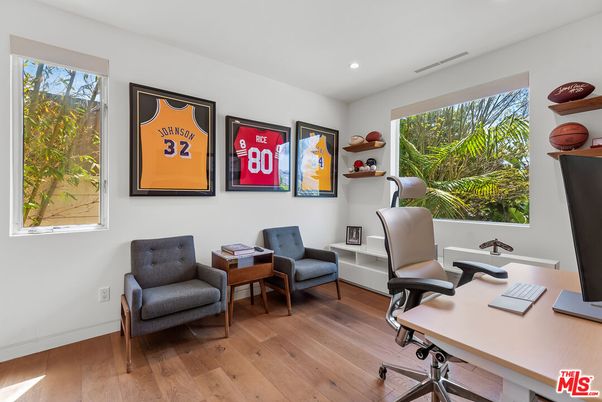 Home Office, Interior, Recessed Lighting, Wood Texture Flooring