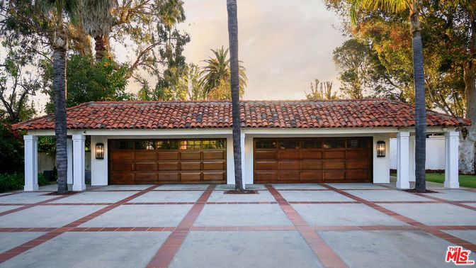 Attached, Detached Garage, Exterior, Facade, Spanish Mediterranean