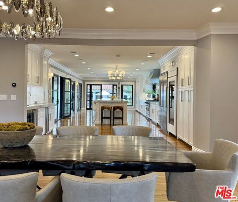 Chandelier, Dining room, Interior, Kitchen, Recessed Lighting, Stainless Steel Appliances, Wood Texture Flooring