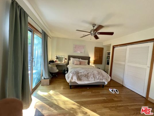 Bedroom, Home Office, Interior, Wood Texture Flooring