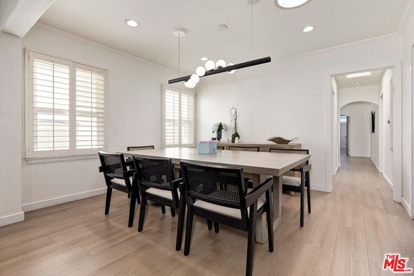 Dining room, Interior, Pendant Lights, Recessed Lighting, Wood Texture Flooring