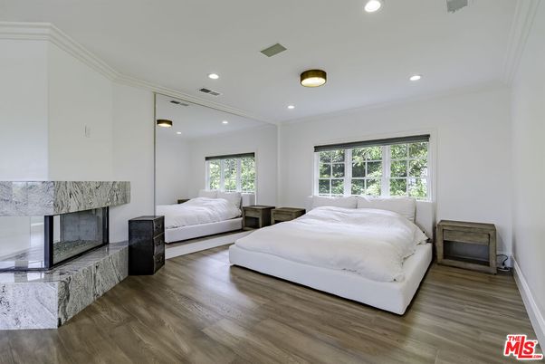 Bedroom, Fireplace, Interior, Recessed Lighting, Wood Texture Flooring