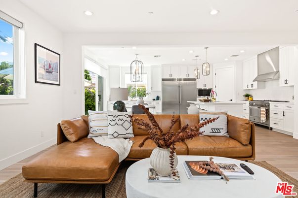 Interior, Kitchen, Living room, Pendant Lights, Recessed Lighting, Stainless Steel Appliances, Wood Texture Flooring