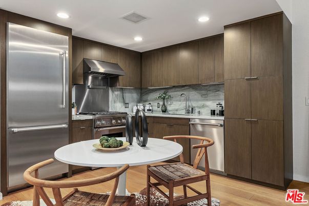 Dining room, Interior, Kitchen, Recessed Lighting, Stainless Steel Appliances, Wood Texture Flooring