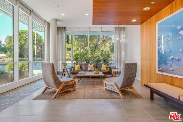 Interior, Living room, Pendant Lights, Recessed Lighting, Wooden Ceilings, Wooden Walls