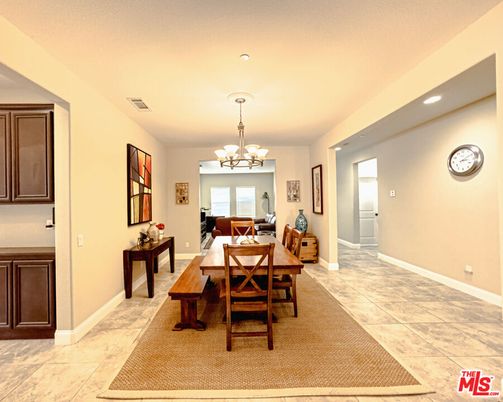 Chandelier, Dining room, Interior, Recessed Lighting