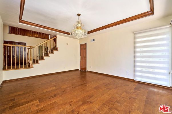 Chandelier, Empty room, Interior, Wood Texture Flooring