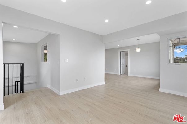 Empty room, Interior, Pendant Lights, Recessed Lighting, Wood Texture Flooring