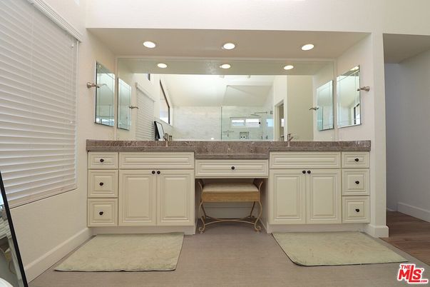 Bathroom, Dual Sink Vanities, Interior, Recessed Lighting, Wood Texture Flooring