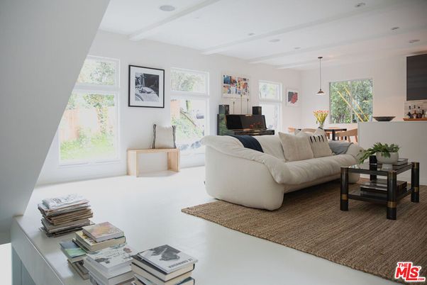 Dining room, Interior, Living room, Pendant Lights, Recessed Lighting