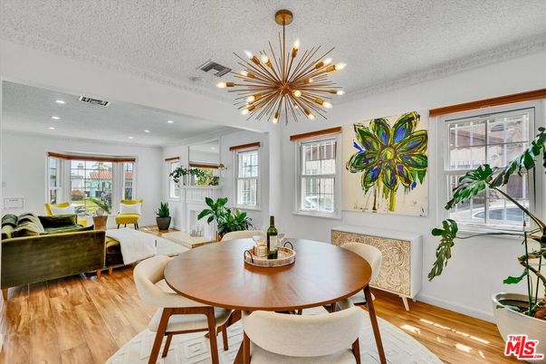 Dining room, Interior, Living room, Pendant Lights, Recessed Lighting, Wood Texture Flooring