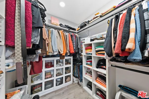Interior, Recessed Lighting, Walk-in Closets, Wood Texture Flooring