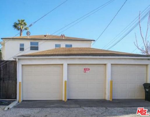 Detached Garage, Exterior