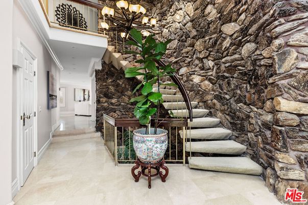 Interior, Pendant Lights, Stone Walls
