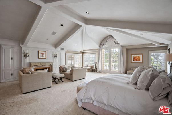 Bedroom, Fireplace, Interior, Recessed Lighting