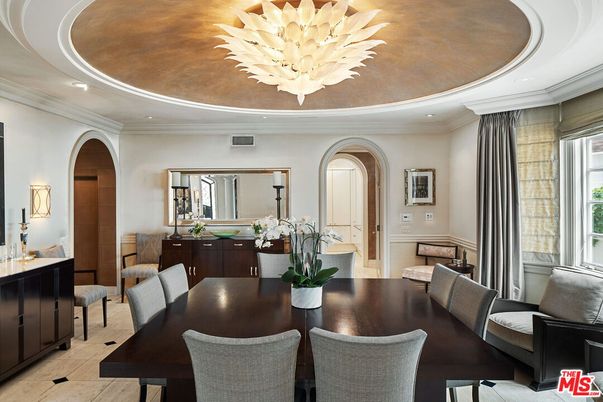 Chandelier, Dining room, Interior, Recessed Lighting
