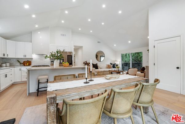 Interior, Kitchen, Living room, Recessed Lighting, Wood Texture Flooring
