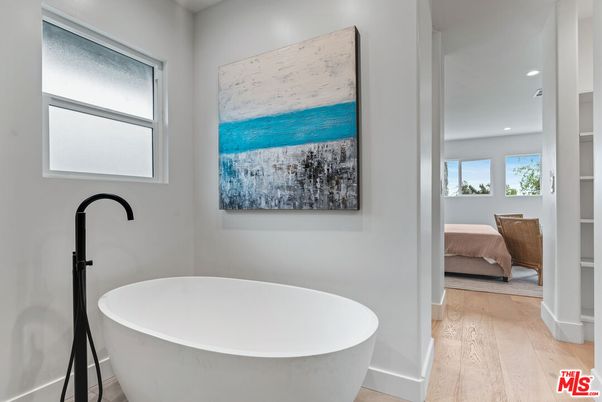 Bathroom, Free Standing Baths, Interior, Recessed Lighting, Wood Texture Flooring
