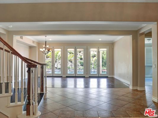 Chandelier, Interior, Recessed Lighting, Wood Texture Flooring