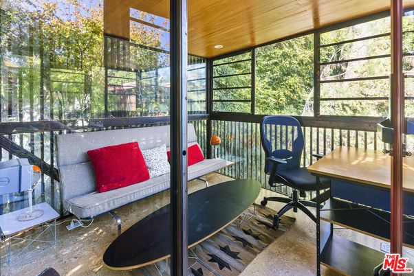 Interior, Recessed Lighting, Sun Room, Wooden Ceilings