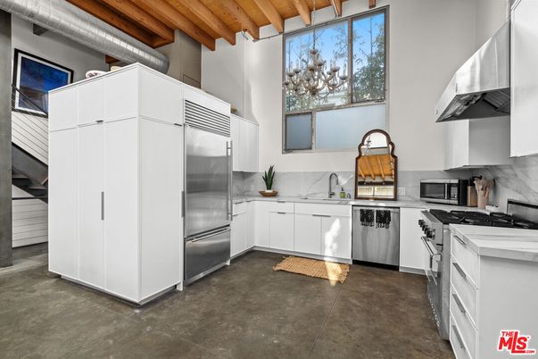 Interior, Kitchen, Stainless Steel Appliances, Wooden Beams, Wooden Ceilings