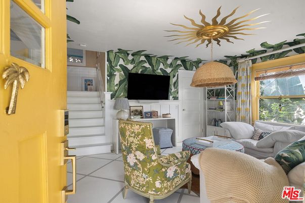Interior, Living room