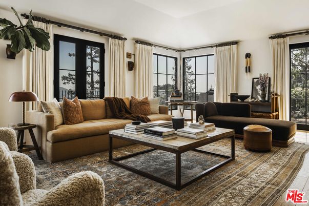 Interior, Living room