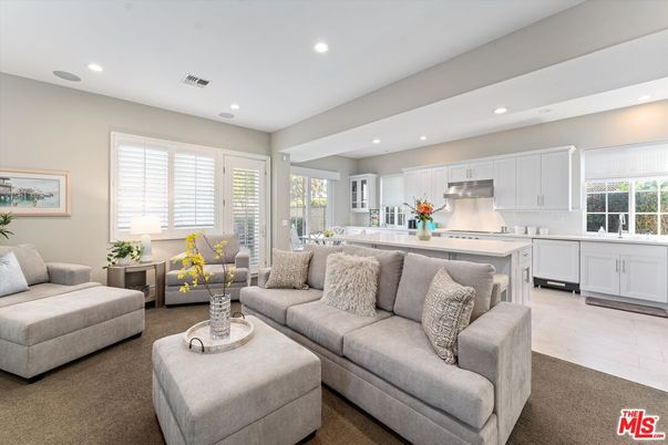 Interior, Kitchen, Living room, Recessed Lighting