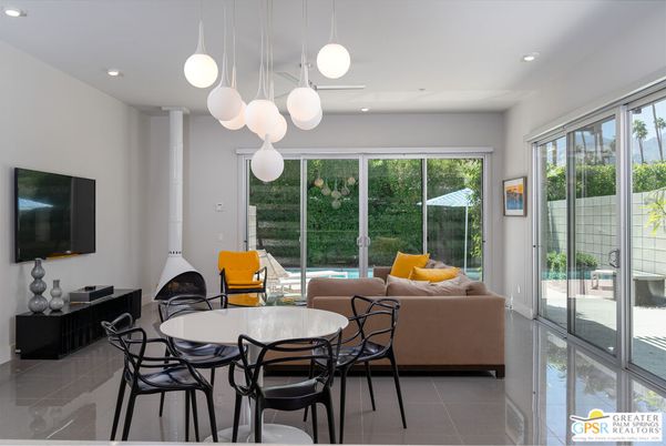 Fireplace, Interior, Living room, Pendant Lights, Recessed Lighting