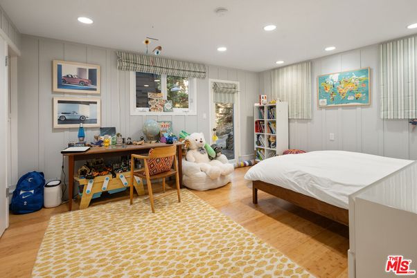 Bedroom, Home Office, Interior, Recessed Lighting, Wood Texture Flooring