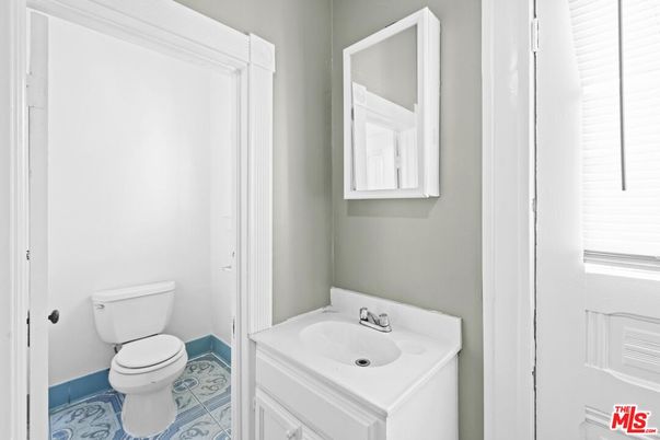 Bathroom, Interior