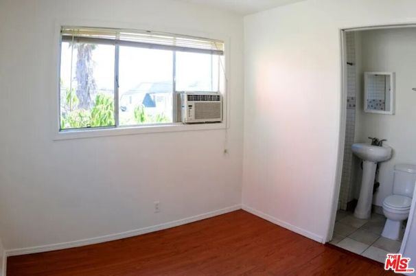 Bathroom, Empty room, Interior, Wood Texture Flooring