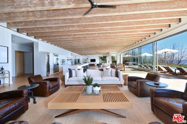 Interior, Living room, Pendant Lights, Wooden Beams, Wooden Ceilings, Wood Texture Flooring