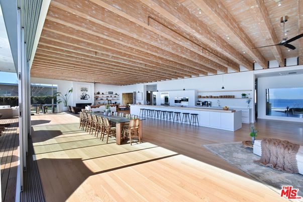 Interior, Kitchen, Water, Wooden Beams, Wooden Ceilings, Wood Texture Flooring