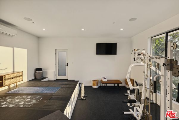 Fitness Equipment, Gym, Interior, Recessed Lighting