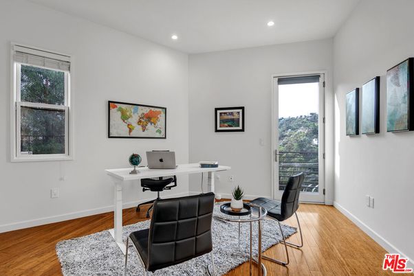Home Office, Interior, Recessed Lighting, Wood Texture Flooring