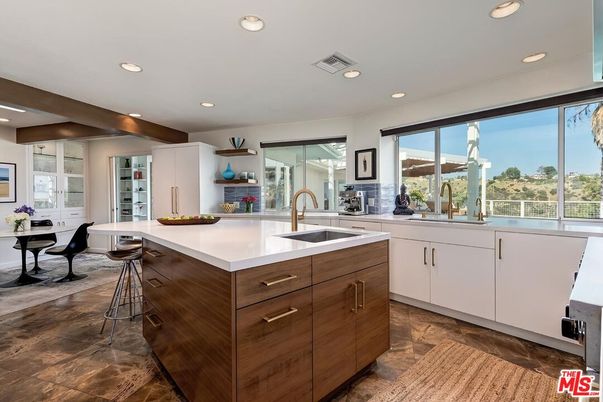 Interior, Kitchen, Recessed Lighting