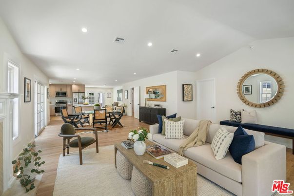 Dining room, Interior, Kitchen, Living room, Recessed Lighting, Wood Texture Flooring