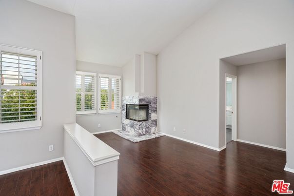 Empty room, Fireplace, Interior, Wood Texture Flooring