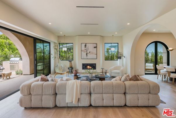 Dining room, Fireplace, Interior, Living room, Pendant Lights, Recessed Lighting, Wood Texture Flooring