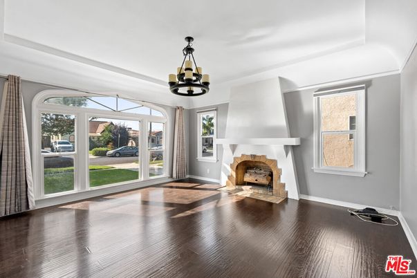 Fireplace, Interior, Pendant Lights, Wood Texture Flooring